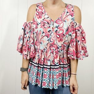 Crown & Ivy Cold Shoulder Top Medium